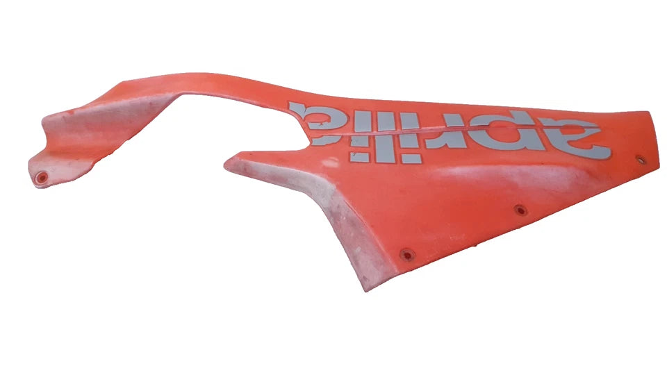 Carénage inférieur gauche Aprilia RS 50 2008 Réf : 86511500W0R