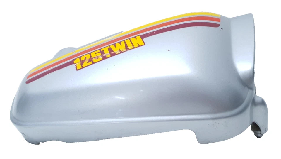 Carénage latéral droit Honda CM 125 T 1980 Réf : 83500-419-770ZA