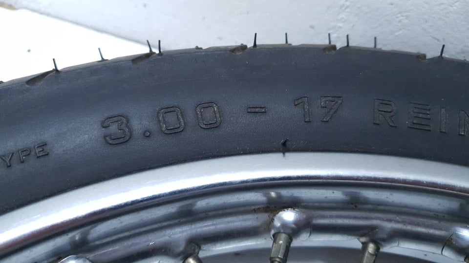 Roue avant Honda CM 125 T 1980 Réf : 44701-419-671