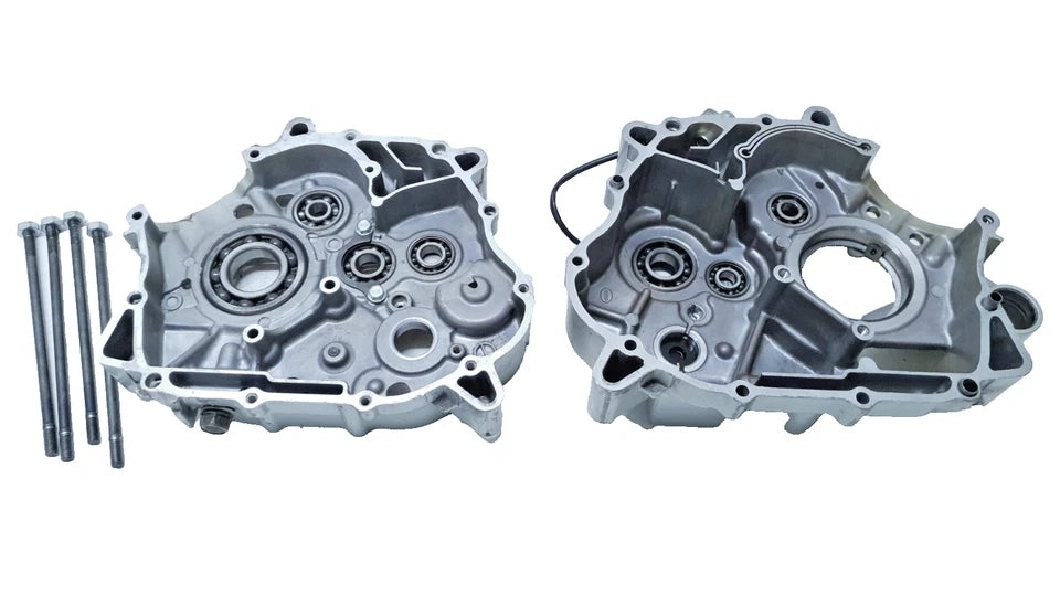Carters moteur centraux Honda CBR 125 2007 Réf : 11100-KPP-860
