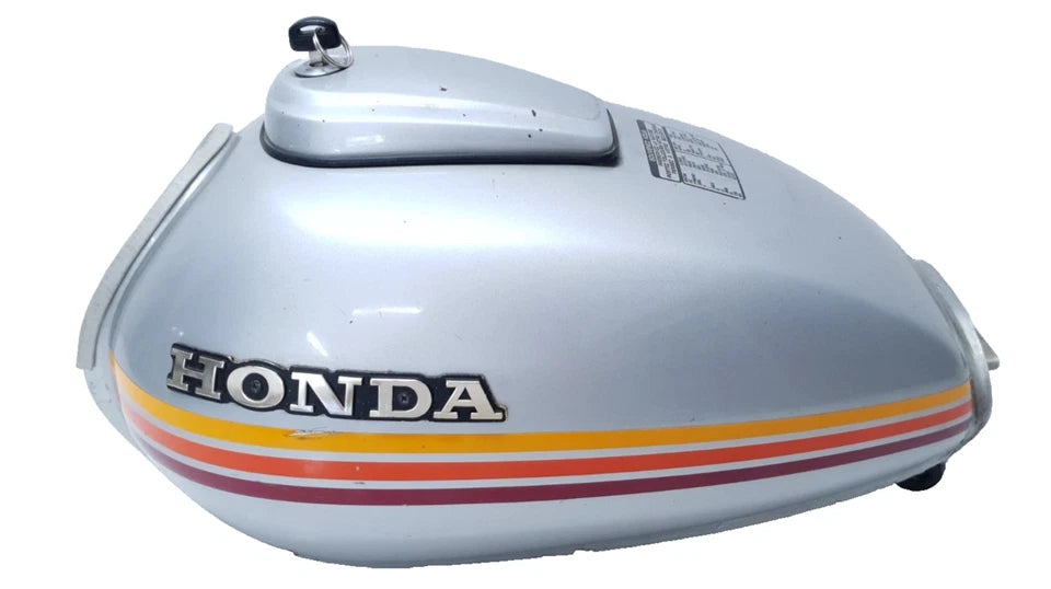 Réservoir d'essence Honda CM 125 T 1980 Réf : 17520-419-305ZA
