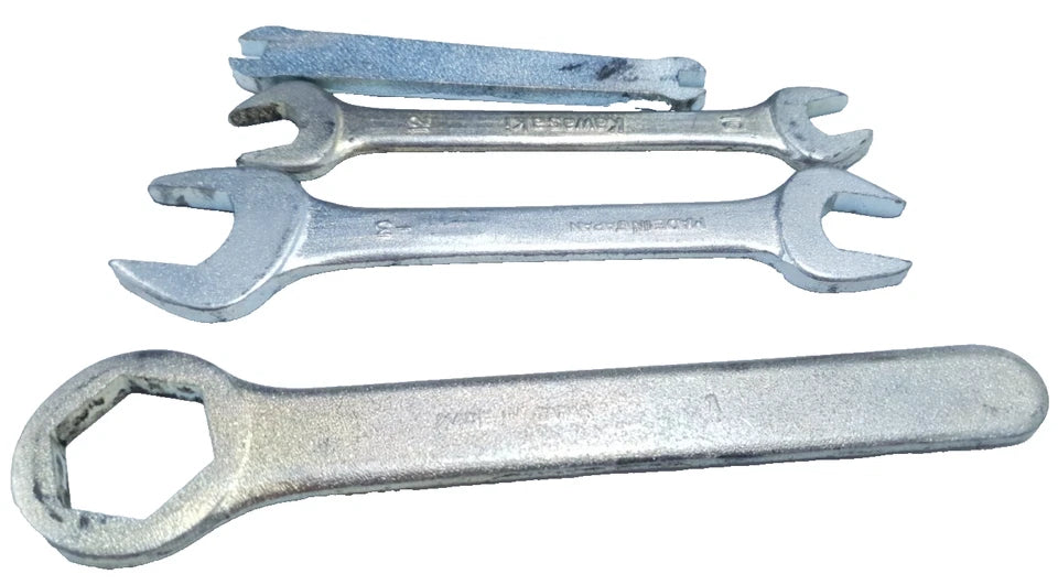 Trousse à outils Kawasaki KMX 125 1988 Réf : 560071330
