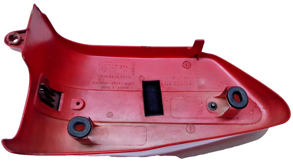 Carénage gauche Honda CA 125 Rebel 1997 Réf : 83700-KEB-620ZA