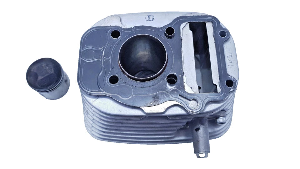 Cylindre & piston 1-2 Yamaha XV 125 Virago 2000 Réf : 4RF113100000