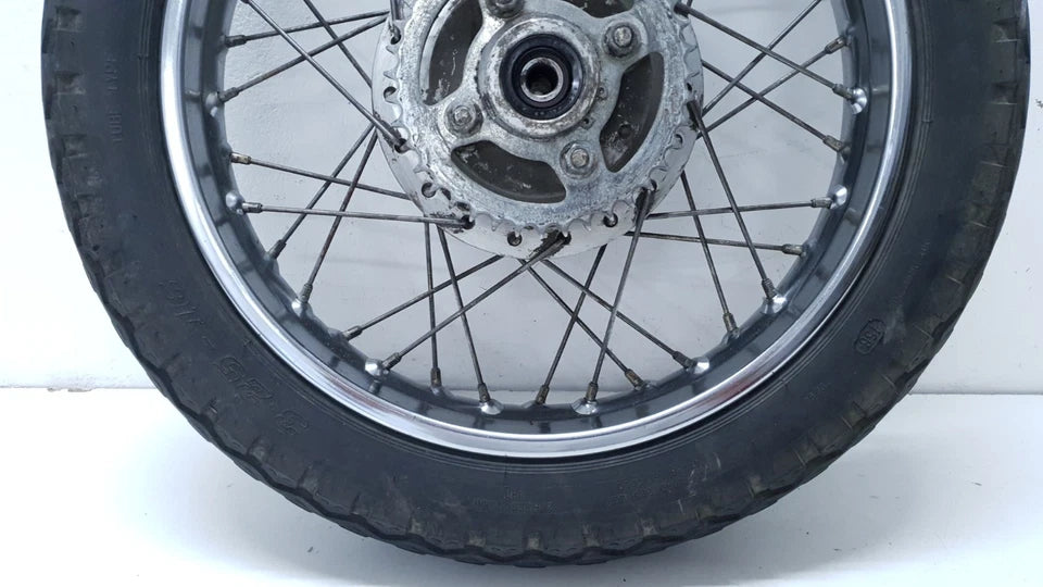 Roue arrière Honda CM 125 T 1980 Réf : 42701-402-003