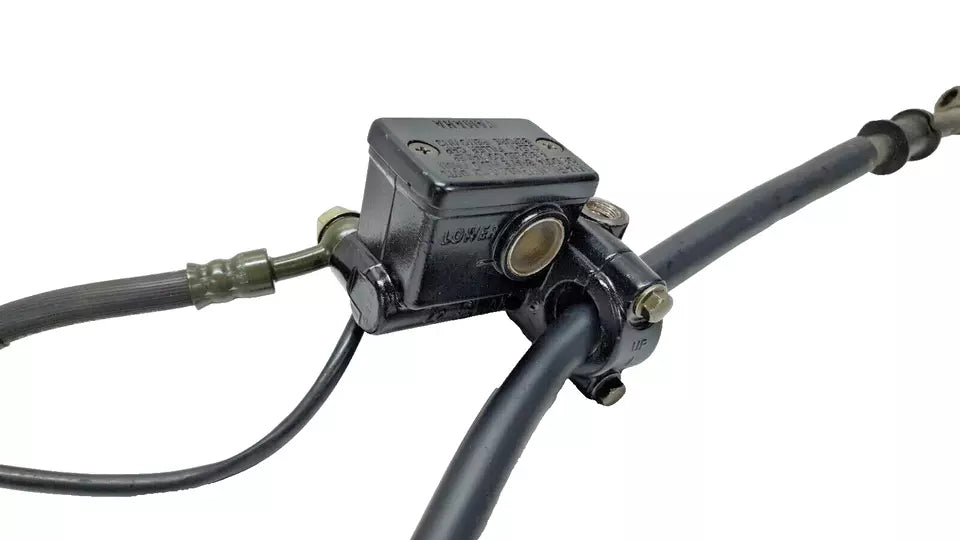 Maître cylindre avant Yamaha YBR 125 2005 Réf : 3D9-F583T-00-00