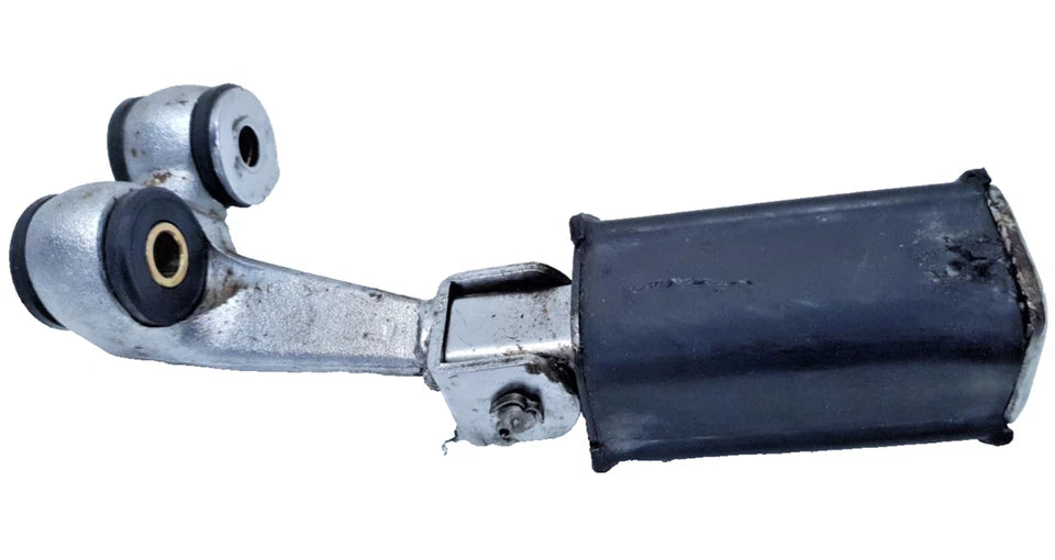 Repose pied avant gauche Yamaha XV 125 Virago 2000 Réf : 2UJ274100000