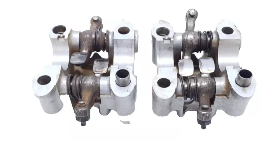 Support d'arbre à cames Honda CM 125 T 1978 n°4 Réf : 12231-399-000