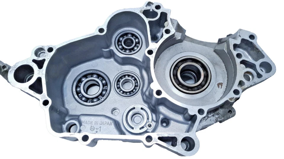 Carters moteur centraux Kawasaki KMX 125 1988 Réf : 140021487