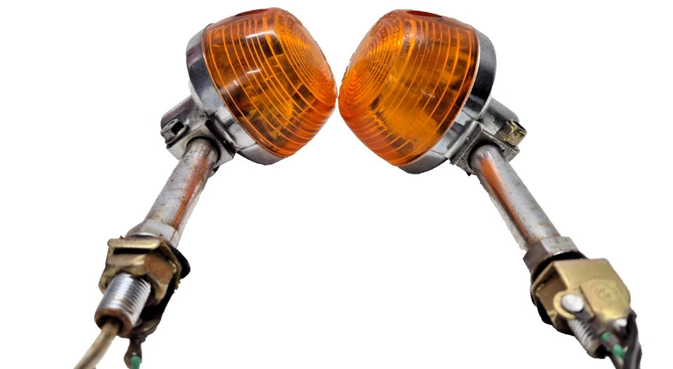 Clignotants avant Honda CM 125 Custom 1995 Réf : 33400-413-603