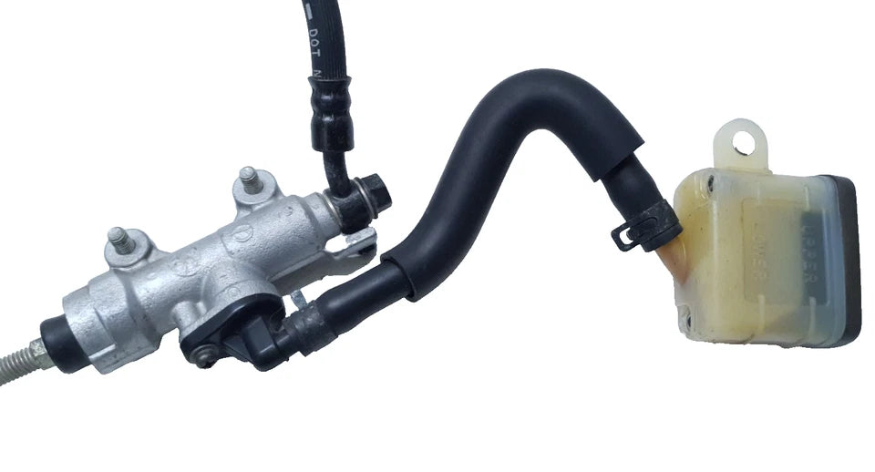 Maître cylindre de frein arrière Honda CBR 125 2007 Réf : 43510-KTY-D31