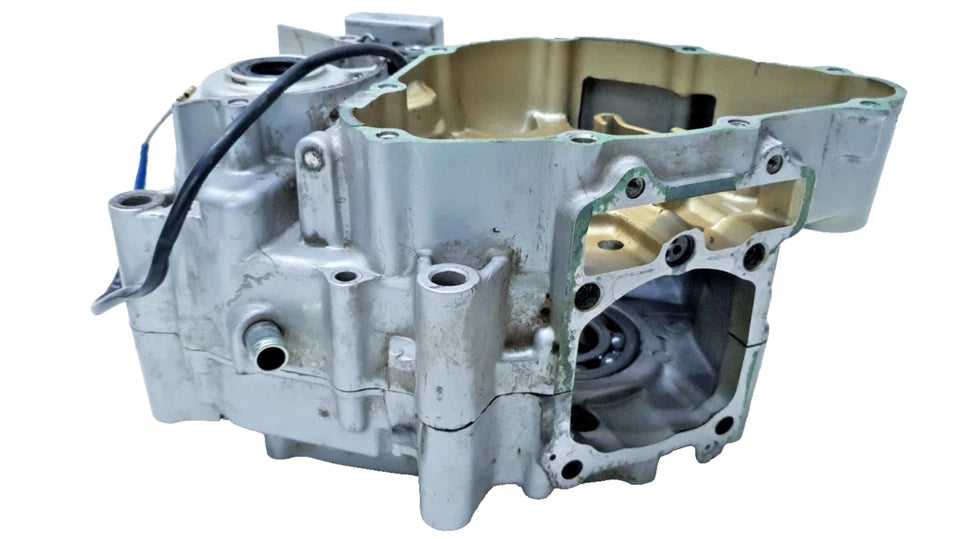 Carters moteur centraux Honda CBR 125 2007 Réf : 11100-KPP-860