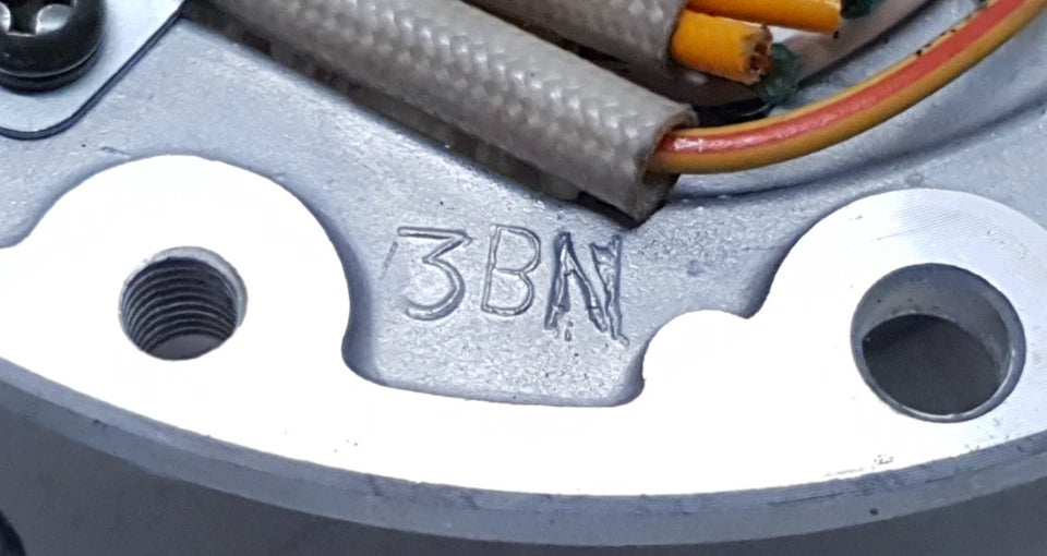 Stator d'allumage Yamaha DT125R 1997 n°2 Réf : 3BN855600000