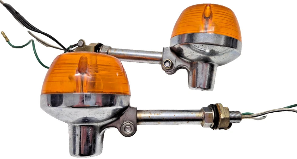 Clignotants avant Honda CM 125 Custom 1995 Réf : 33400-413-603