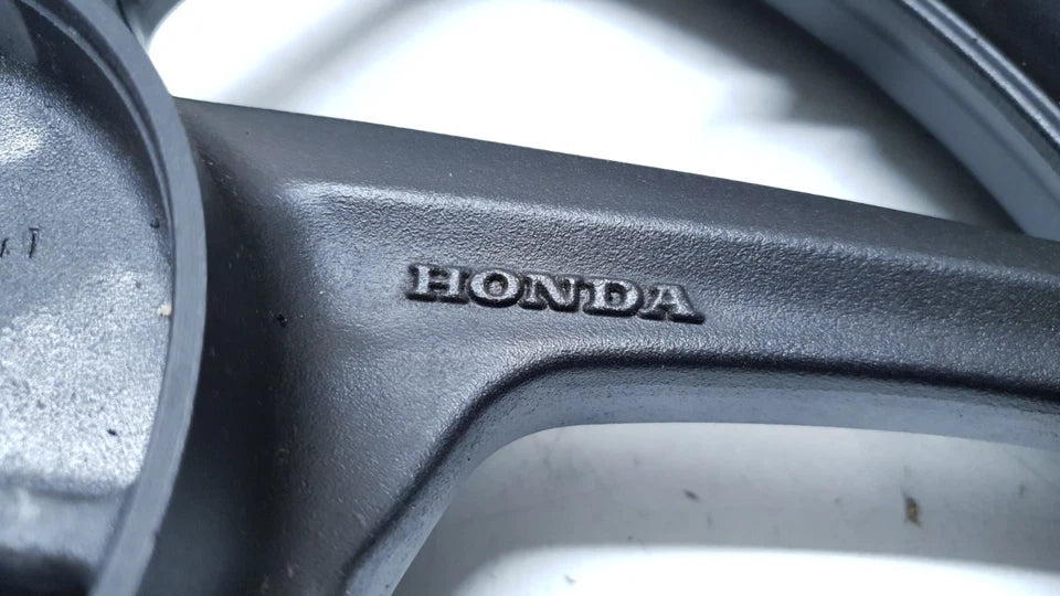 Roue arrière Honda CBF 125 2010 Réf : 42650-KWF-900