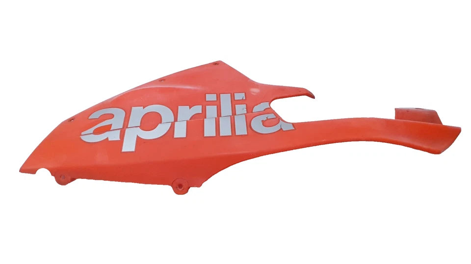 Carénage inférieur gauche Aprilia RS 50 2008 Réf : 86511500W0R