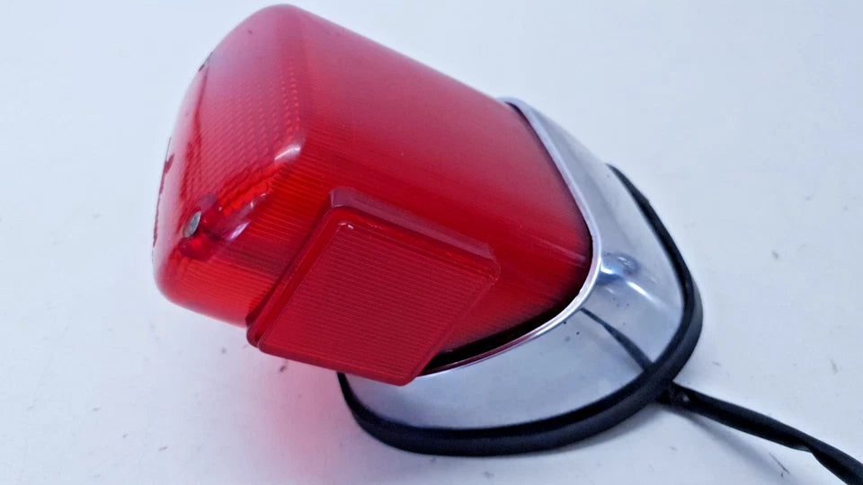 Feu arrière Yamaha XV 125 Virago 2000 Réf : 5AJ847000000