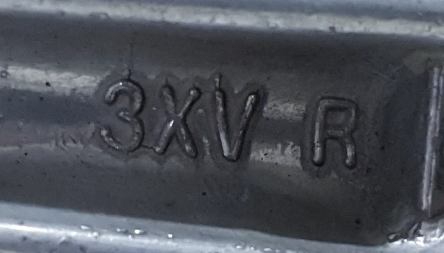 Yamaha TDR 125 1996 Right Rear Footrest #2 Ref: 4FU2742L0000