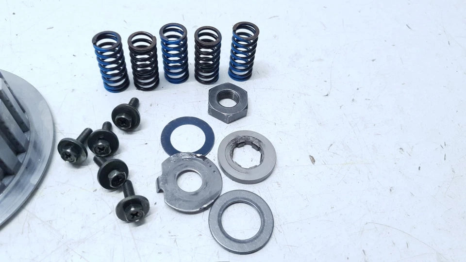 Embrayage incomplet Yamaha TDR 125 1998 Réf : 37F163710100