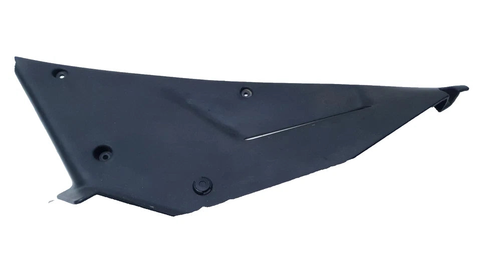 Carénage de grille de radiateur gauche Aprilia RS 50 2008 Réf : 00H01803161