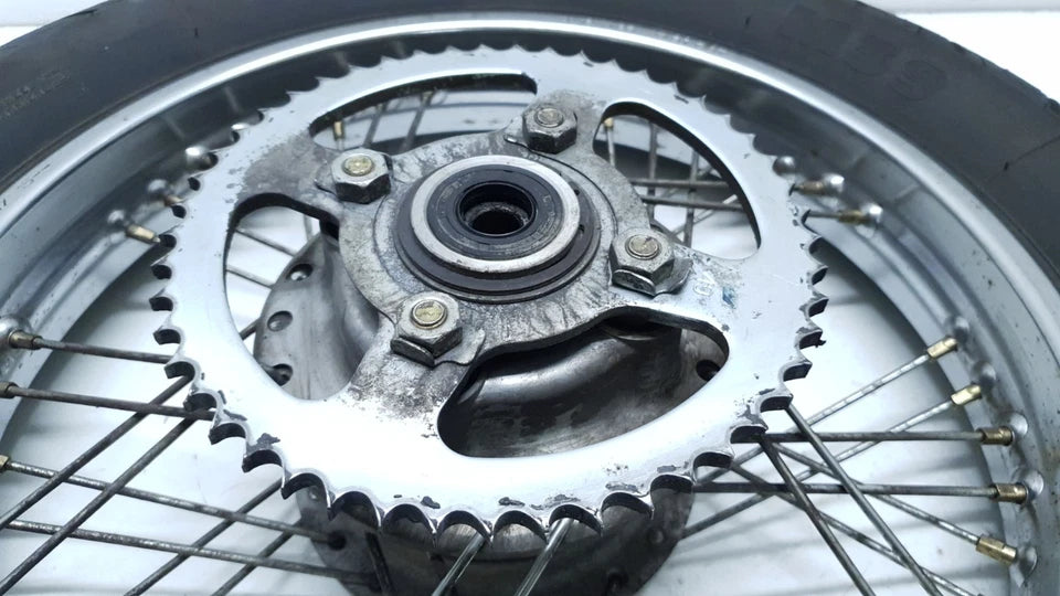 Roue arrière Yamaha SR 125 1993 Réf : 944181650600