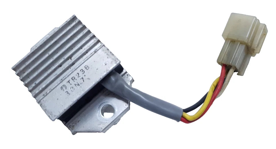 Régulateur de tension Yamaha DT125R 1997 n°2 Réf : 3BN819600100