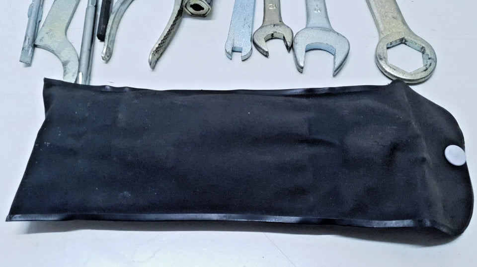 Trousse à outils Kawasaki KMX 125 1988 Réf : 560071330