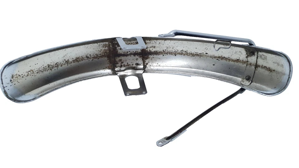 Garde boue avant Honda CM 125 T 1980 Réf : 61100-419-000