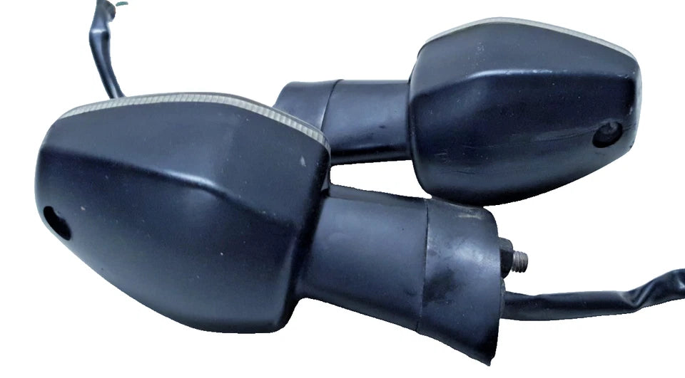 Clignotants arrière Honda CBR 125 2007 Réf : 33603-KTY-D31