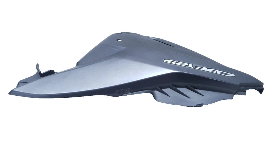 Carénage arrière droit Honda CBF 125 2010 Réf : 83700-KWF-950ZA