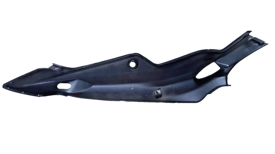 Carénage arrière droit Yamaha TZR 50 2009 Réf : 5WXF173100P1