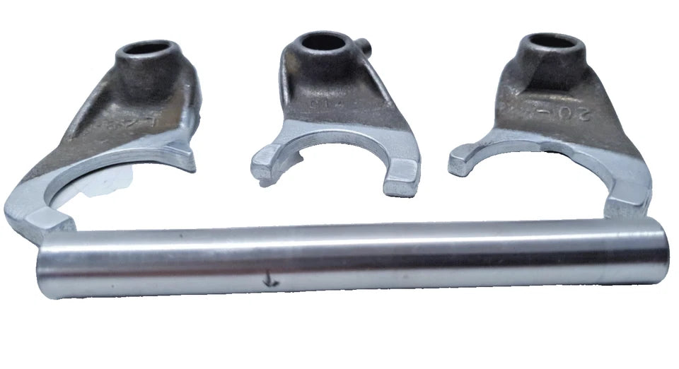 Fourchettes de boite de vitesse Honda CLR 125 CityFly 2001 Réf : 24211-446-650