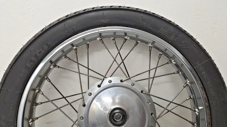 Roue avant Honda CM 125 Custom 1995 Réf : 44650-KC2-305