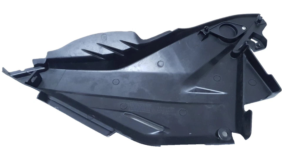 Carénage arrière gauche Honda CBF 125 2010 Réf : 83800-KWF-950ZA