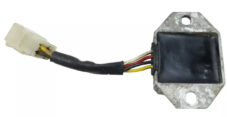 Régulateur de tension Yamaha DT125LC 1987 n°8 Réf 34X-81960-90-00