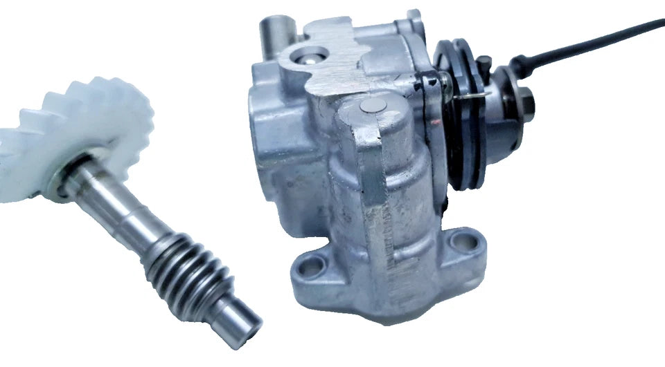 Yamaha TDR 125 1996 Oil Pump #2 Ref: 3BN131010100
