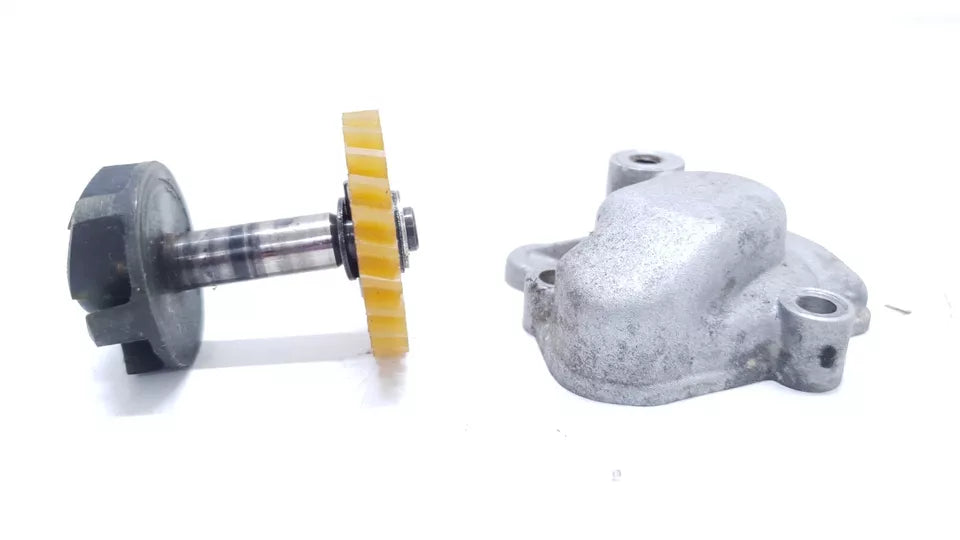 Pompe à eau Yamaha DT125LC 1983 n°2