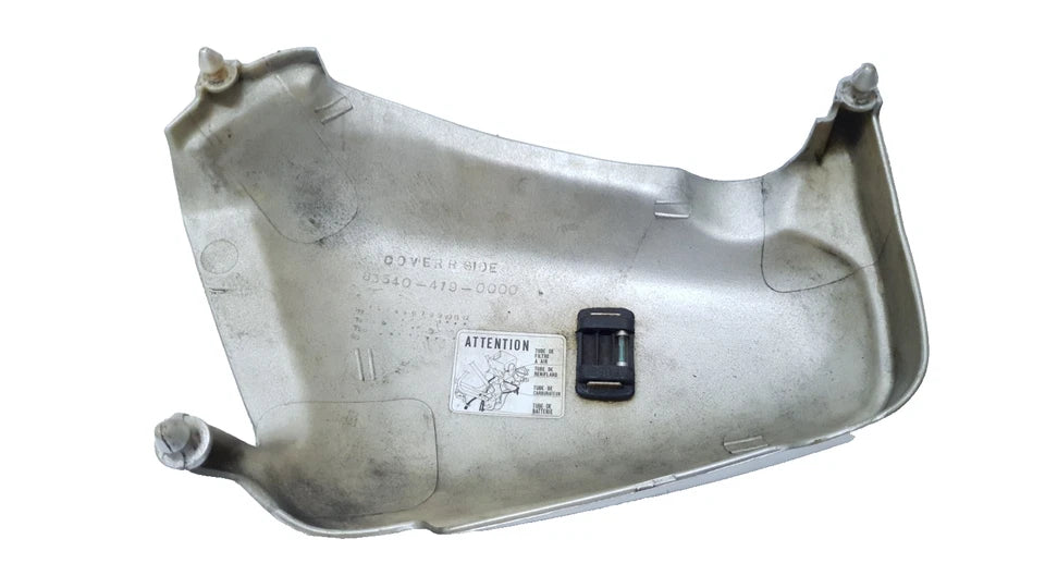 Carénage latéral droit Honda CM 125 T 1980 Réf : 83500-419-770ZA