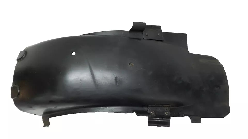 Garde boue arrière noir Suzuki GN 125 2001 Réf : 63112-05302-000