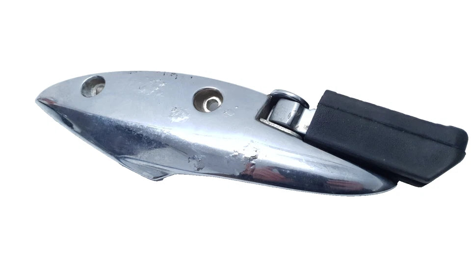 Repose-pied arrière gauche Kymco Zing 125 1997 Réf : 50712KKAK900F1A