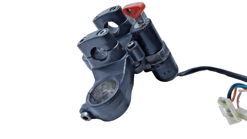 Té de fourche supérieur & contacteur Derbi Senda DRD X-Treme 50 2006 Réf 863150