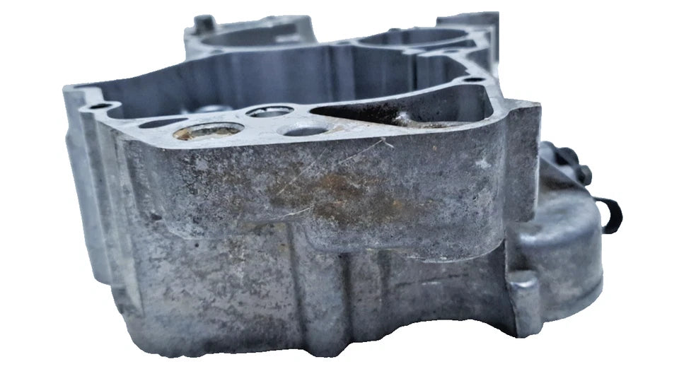 Carter moteur central droit Yamaha TDR 125 1997 Réf : 3BN-15121-03
