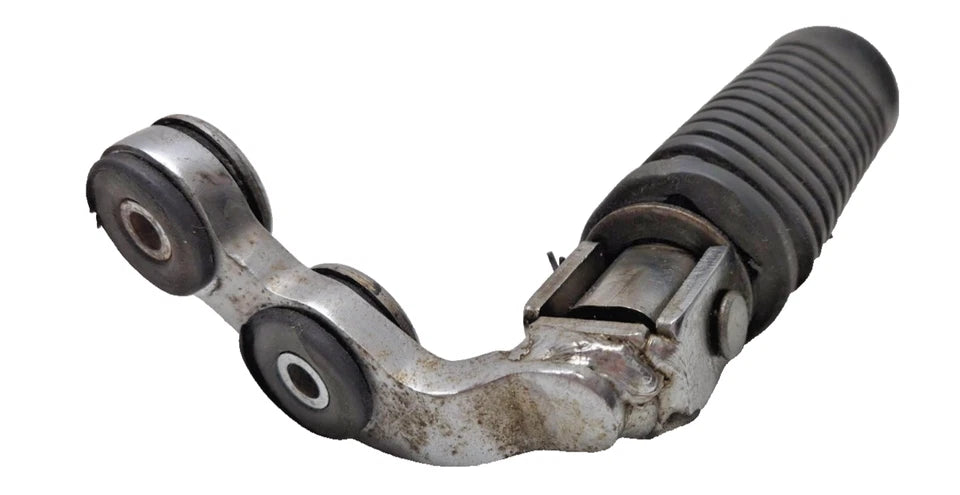 Repose-pied avant gauche Honda CM 125 Custom 1995 Réf : 50640-KB4-000