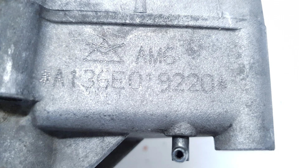 Carters moteur centraux AM6 Yamaha TZR 50 2004 Réf : 5WXE51500000