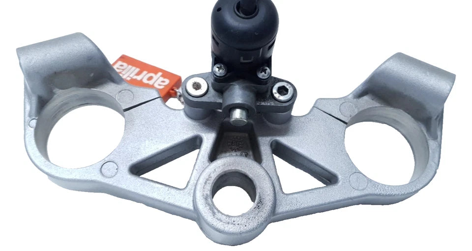 Té de fourche supérieur et contacteur Aprilia RS 50 2010 Réf : 896526