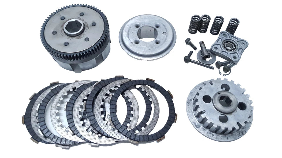 Embrayage complet Honda CM 125 T 1980 Réf : 22100-399-000