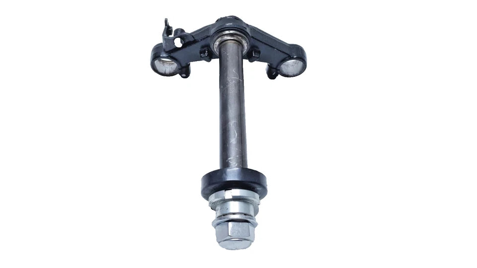 Té de fourche inférieur Honda CBF 125 2010 Réf : 53219-KWF-930