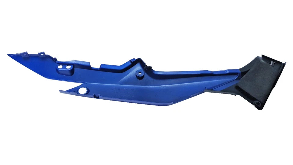 Carénage arrière gauche Honda CBR 125 2007 Réf : 83700-KTY-D30ZC
