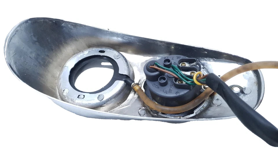 Jauge à essence & habillage de réservoir Kymco Zing 125 1997 Réf : 37300KKAK900