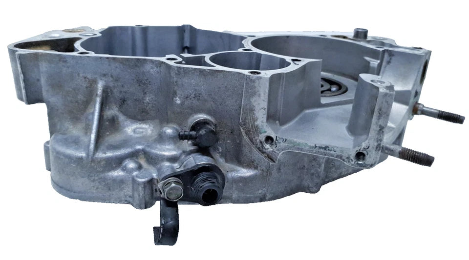 Carter moteur central droit Yamaha TDR 125 1997 Réf : 3BN-15121-03